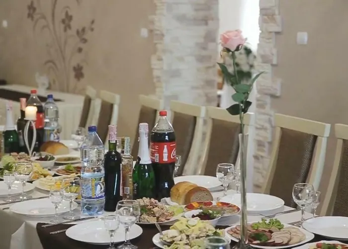трембіта 酒店 *