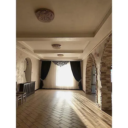 Отель трембіта Делятин